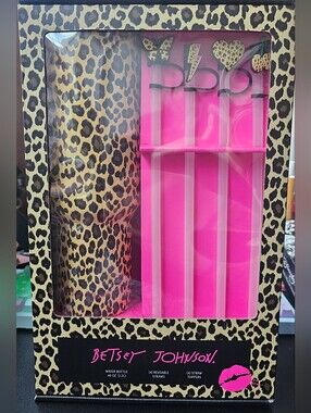 NIB Betsey Johnson 40 Ounce Insulated Diva Cup Leopard Animal Print
